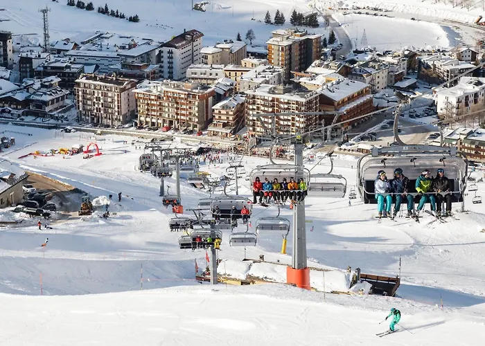 Hellochalet Trackside House - Ski-in Ski-out On The Cretaz Slopes