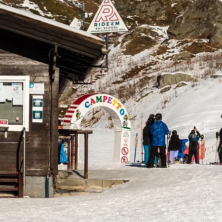 Hellochalet Trackside House - Ski-in Ski-out On The Cretaz Slopes * Breuil-Cervinia