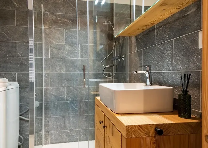 شقة Hellochalet Trackside House - Ski-in Ski-out On The Cretaz Slopes